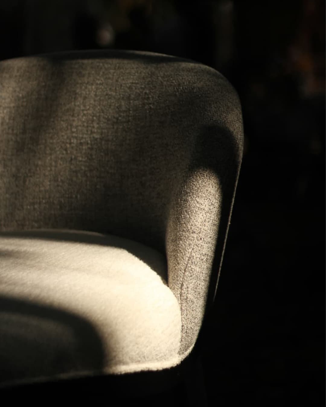 Komta chair in dramatic light